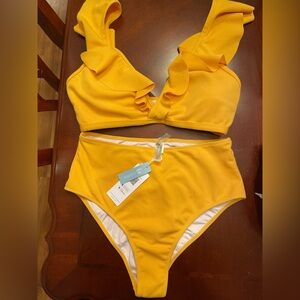 NWT Cupshe Mustard Bikini Set